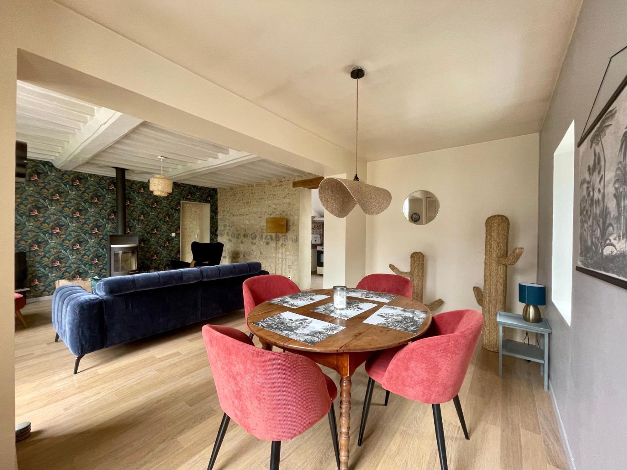 La Maison Des Declos Avec Parking Prive Байо Екстериор снимка